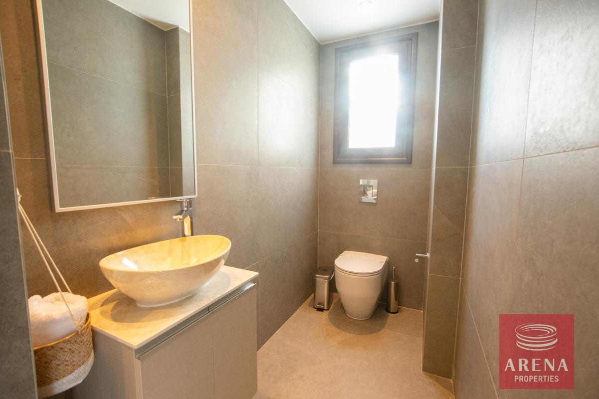 19-seafront-villa-ayia-thekla-5842-1