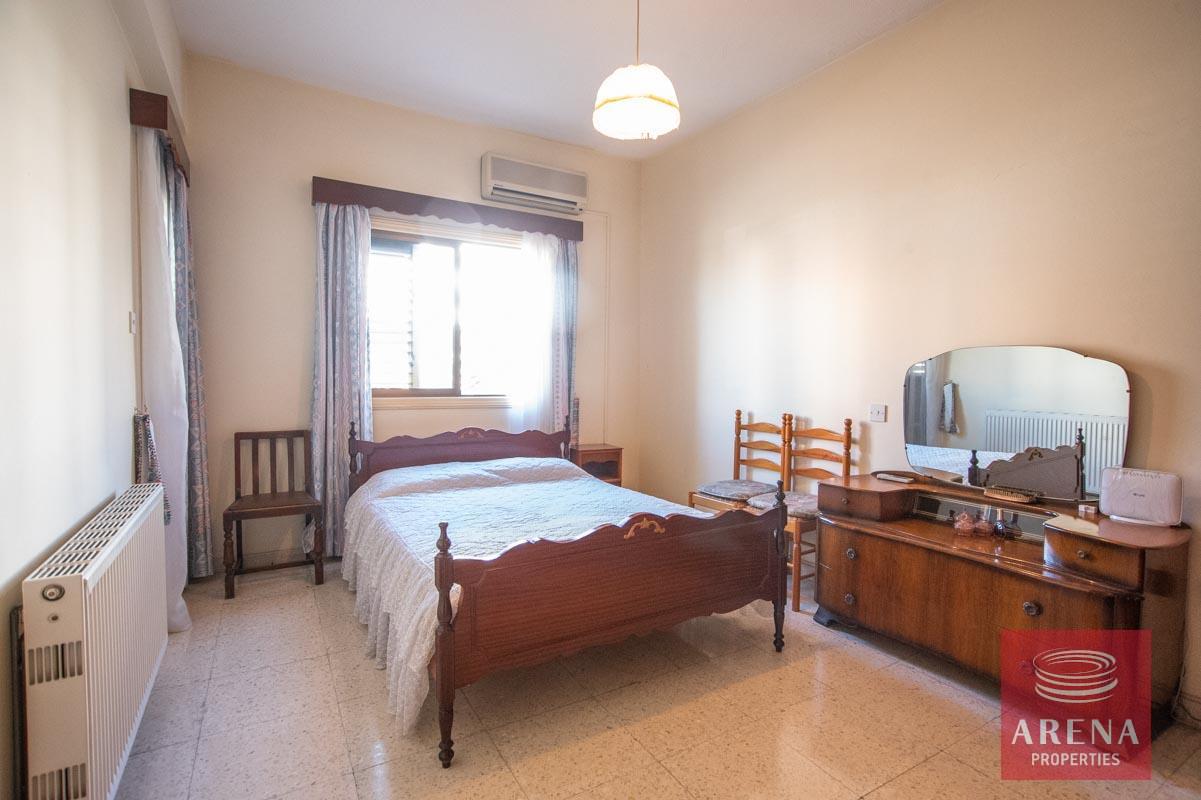 19-semi-detached-house-in-sotiros-5933-1