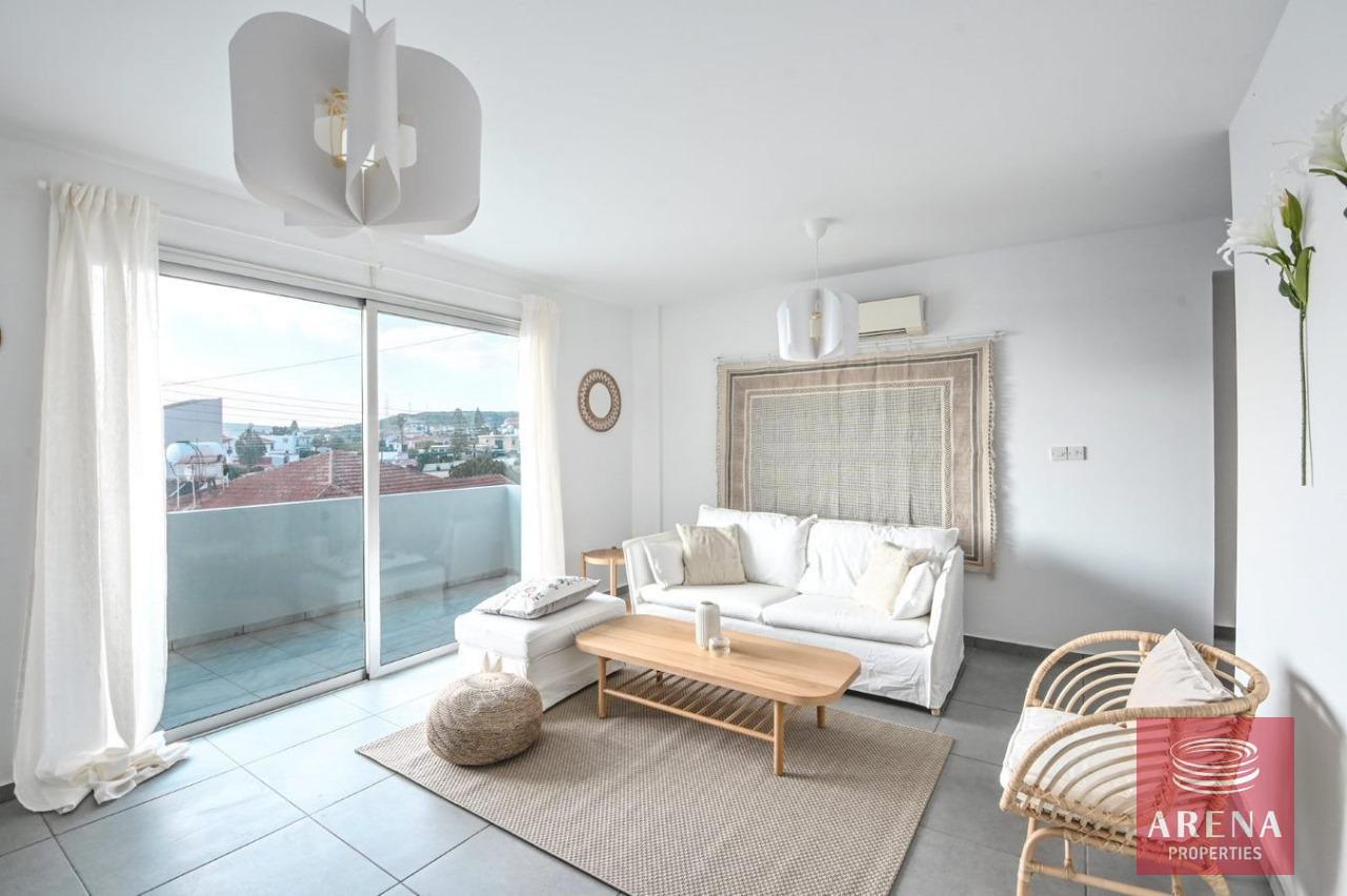 2-2-BED-APT-IN-PYLA-7734