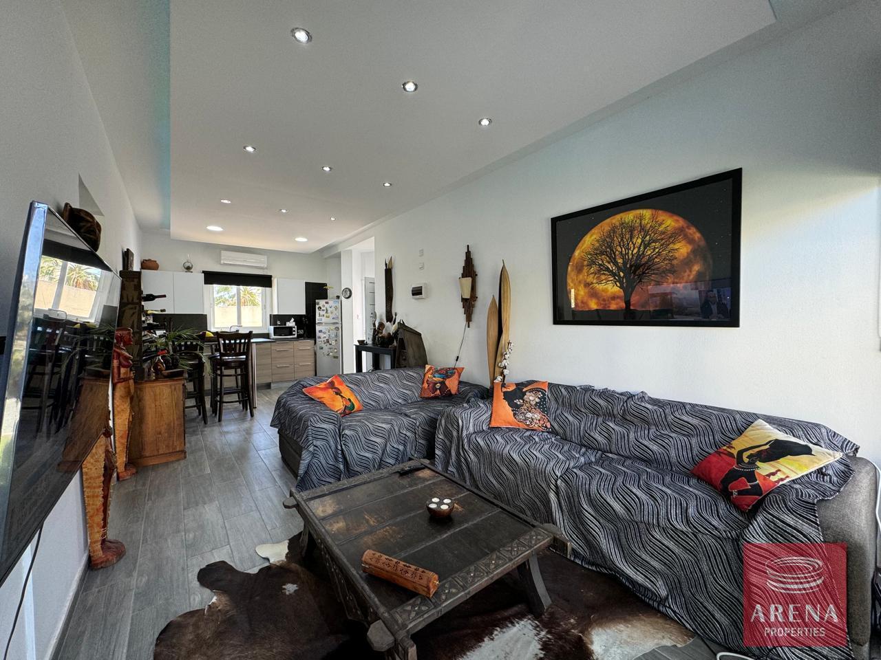 2-2-BED-APT-PARALIMNI-6217