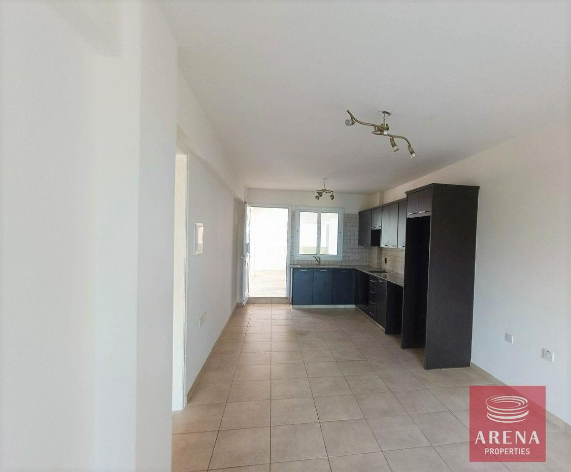 2-2-BED-APT-PARALIMNI-6498