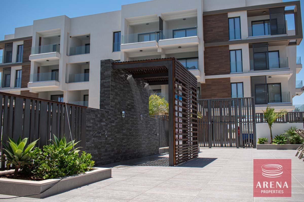 2-2-BED-APT-PARALIMNI-8770