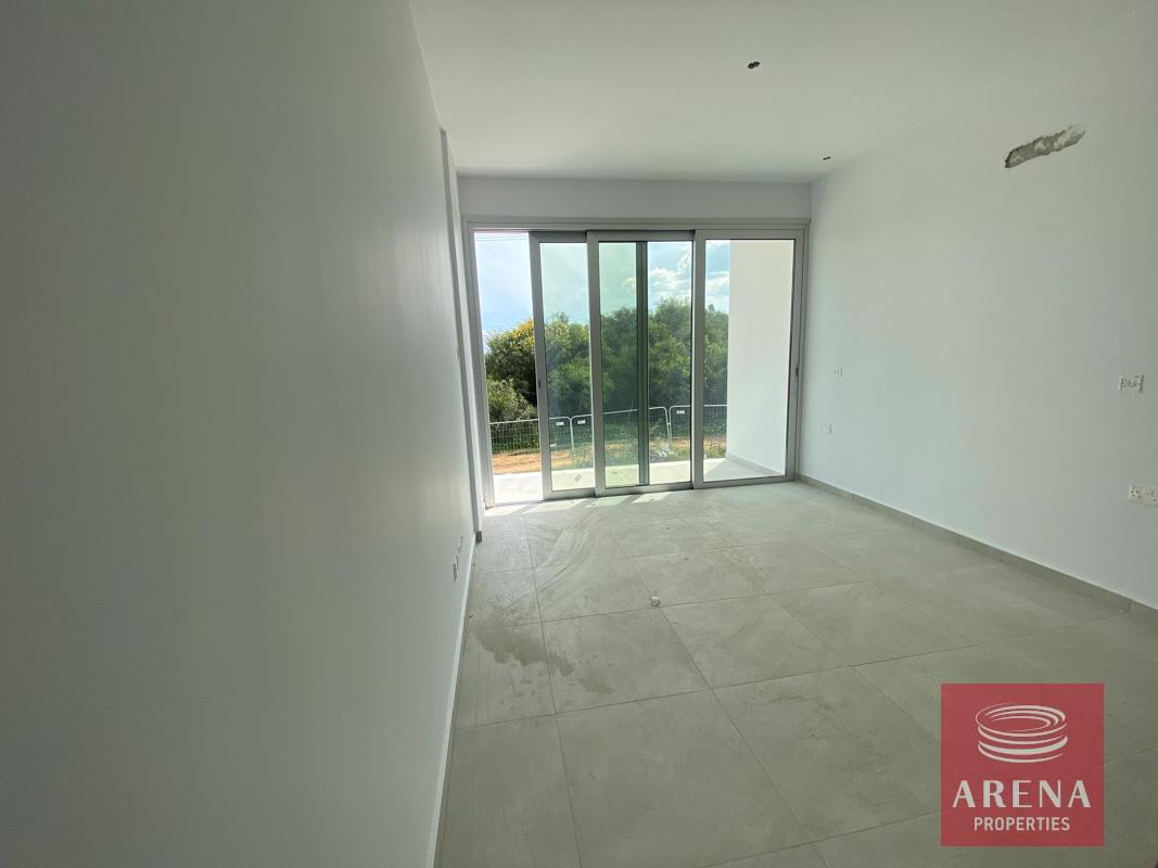 2-2-BED-FLAT-IN-KAPPARIS-6728-1