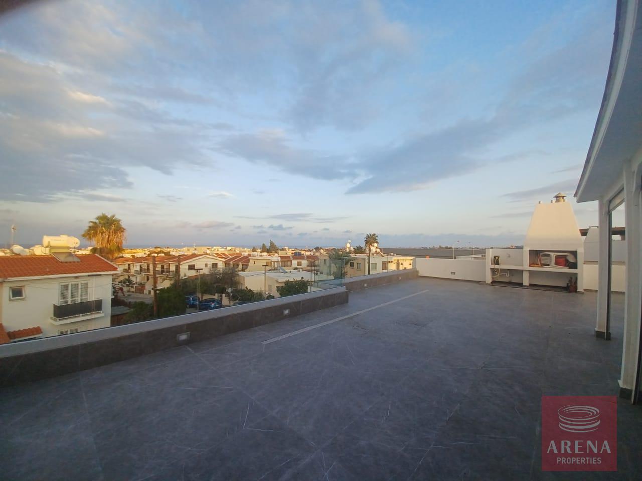 2-2-BED-PENTHOUSE-IN-KAPPARIS-9041-1