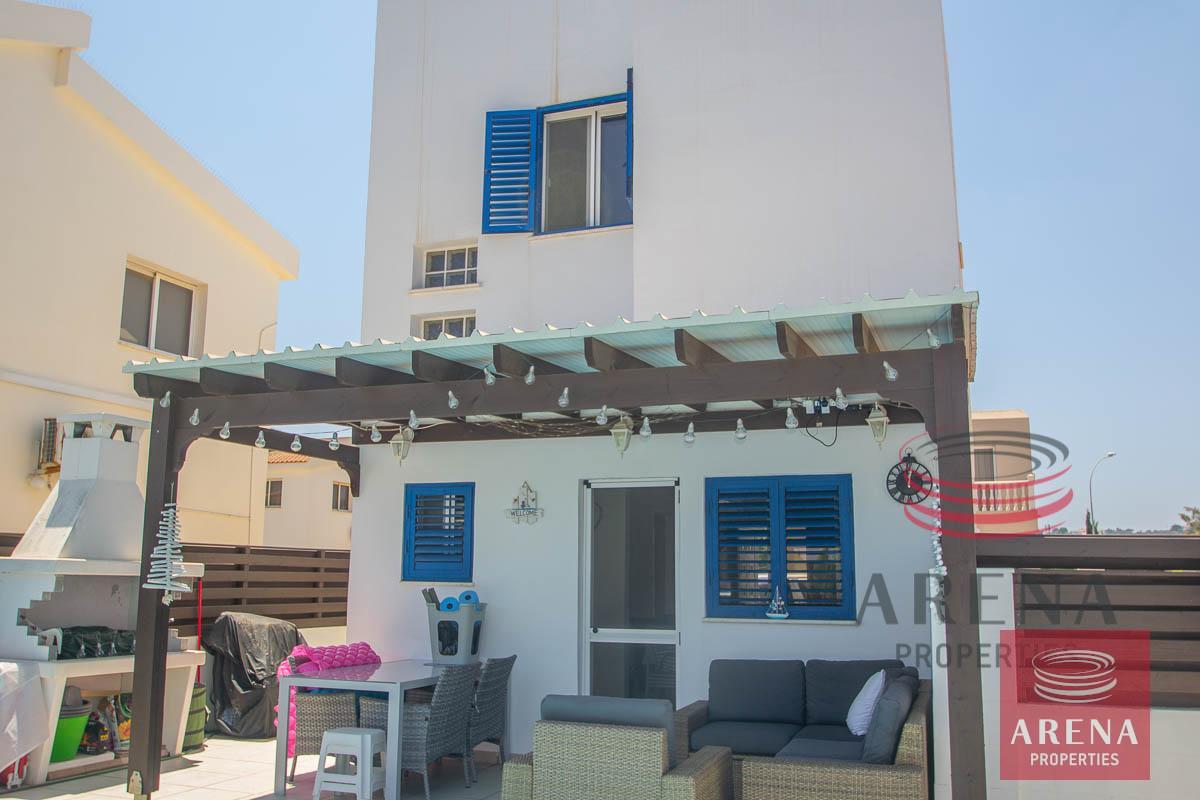 2-2-BED-VILLA-IN-PERNERA-5723