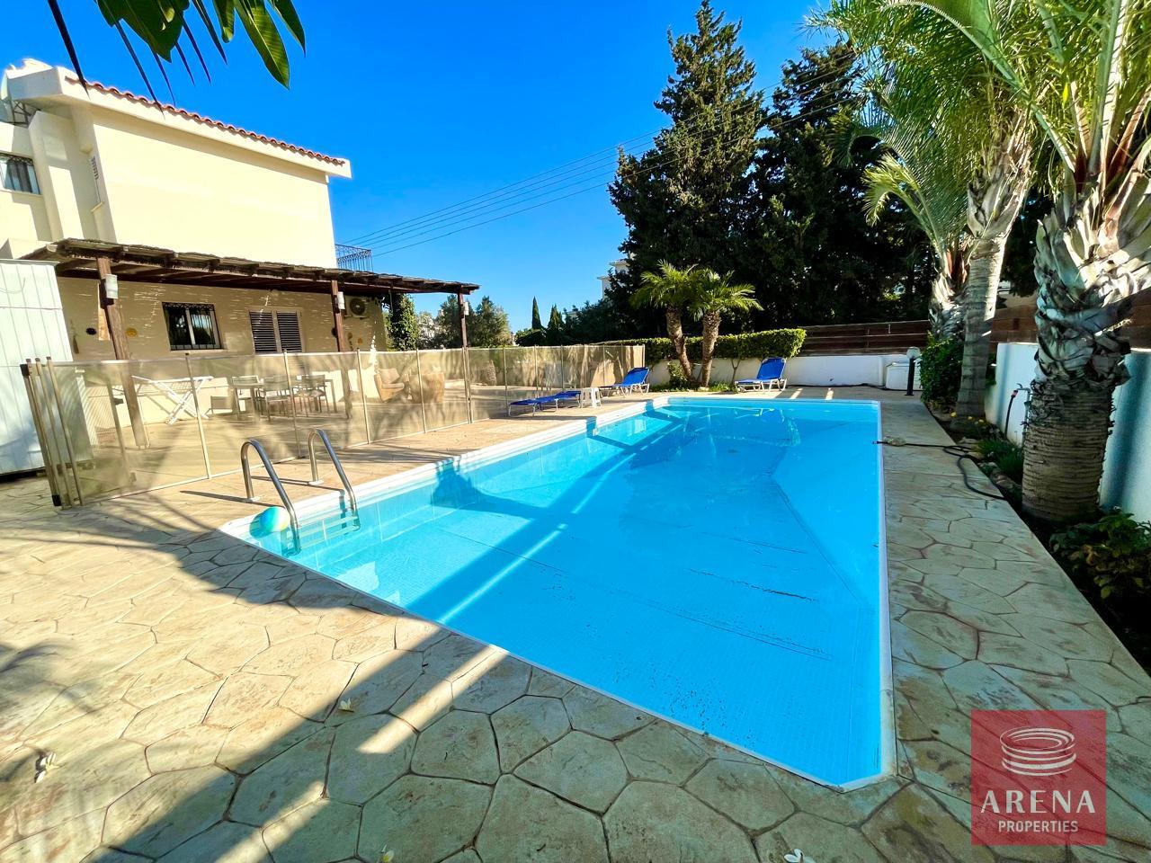 2-2-BED-VILLA-PROTARAS-8702