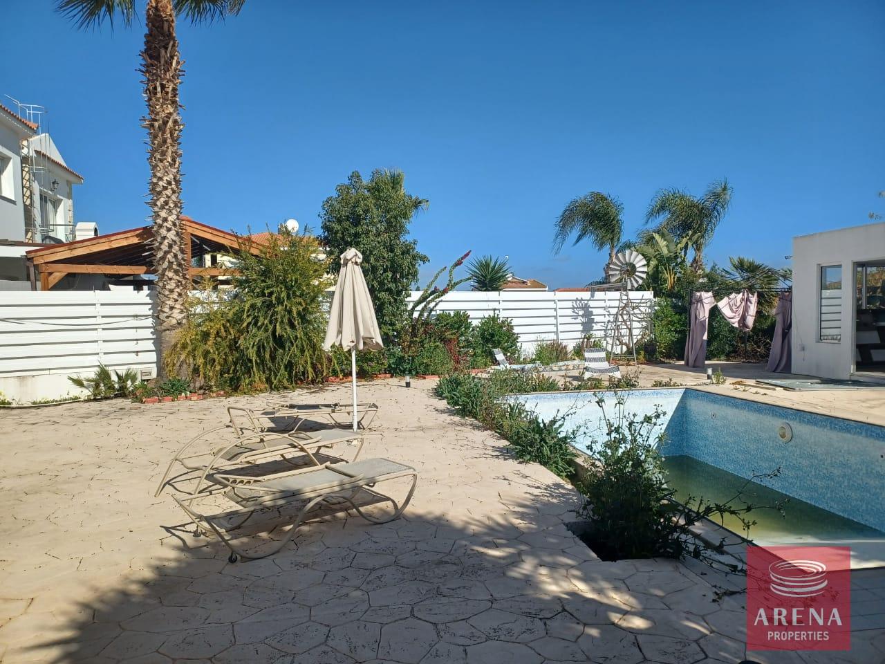 2-2-BED-VILLAIN-AYIA-THEKLA-6724-1