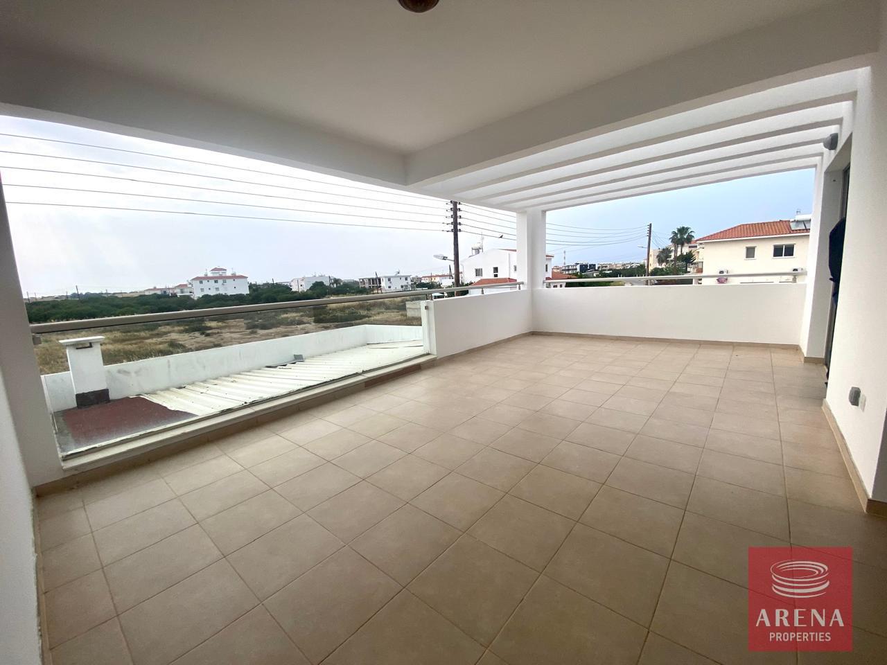 2-2-bed-apt-for-rent-in-paralimni-805-1