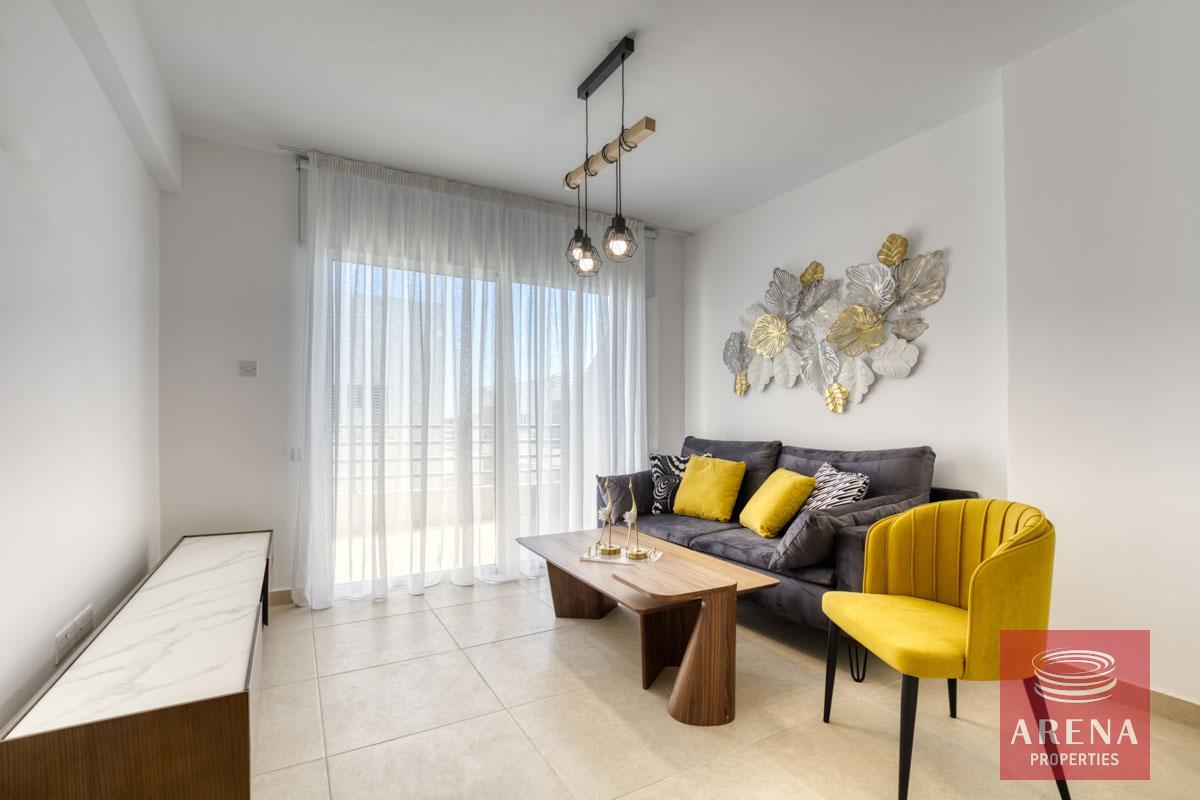 2-2-bed-apt-for-sale-in-paralimni-6446