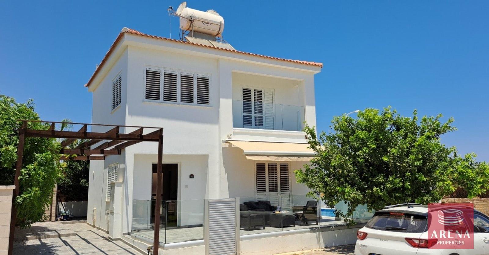 2-2-bed-villa-in-ayia-triada-8944
