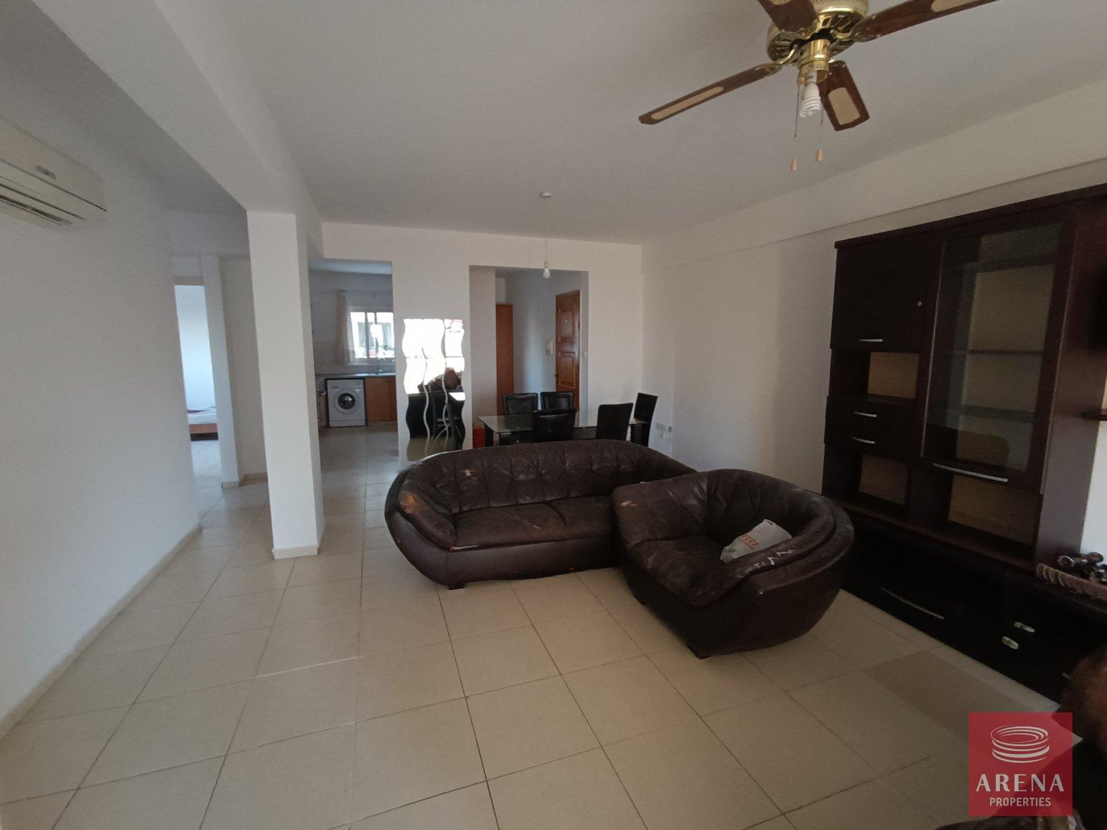 2-3-BED-APT-LARNACA-8847-1