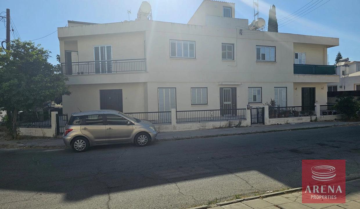 2-3-BED-APTS-IN-LARNACA-8375