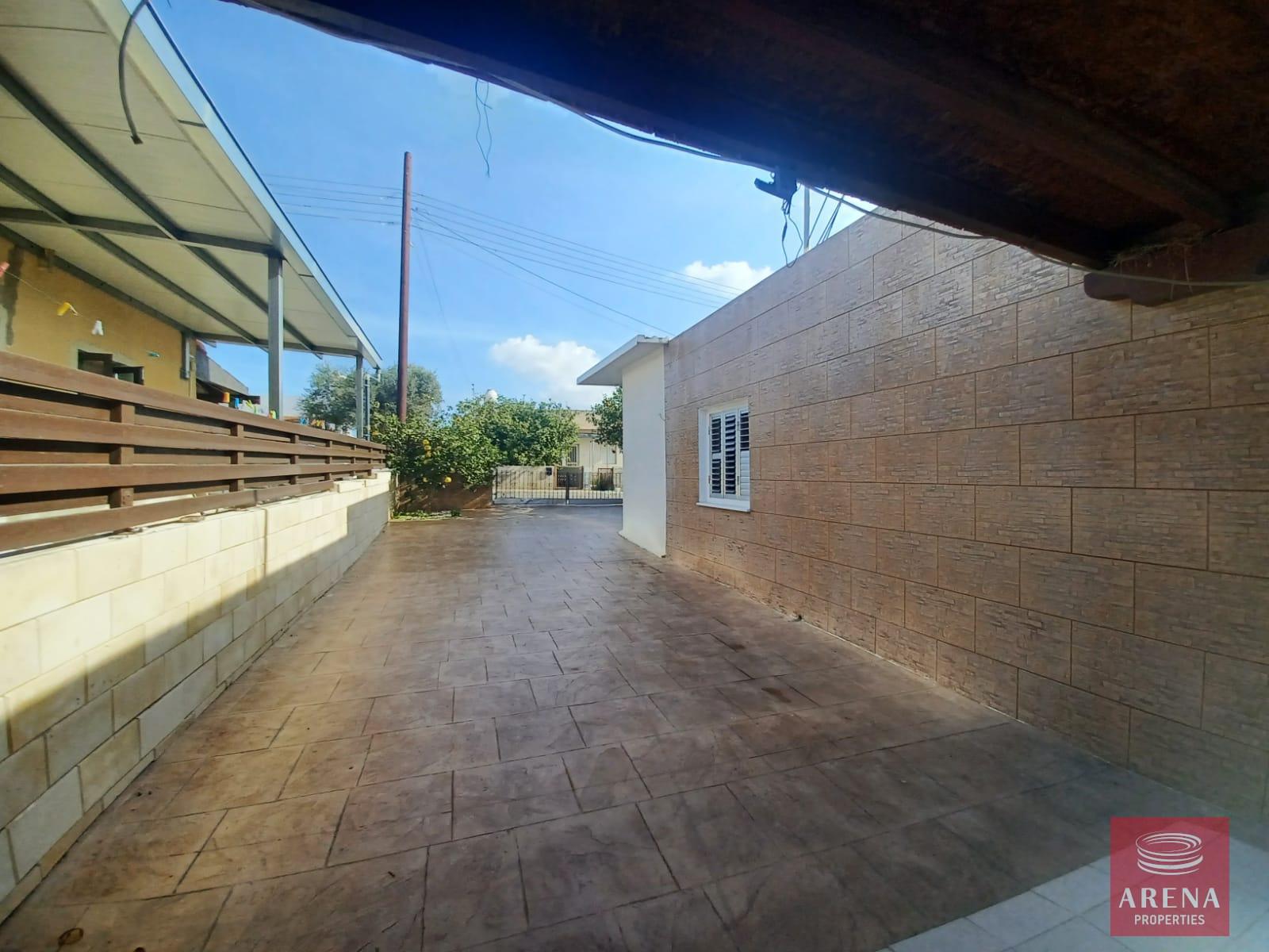 2-3-BED-BUNGALOW-IN-SOTIRA-8929