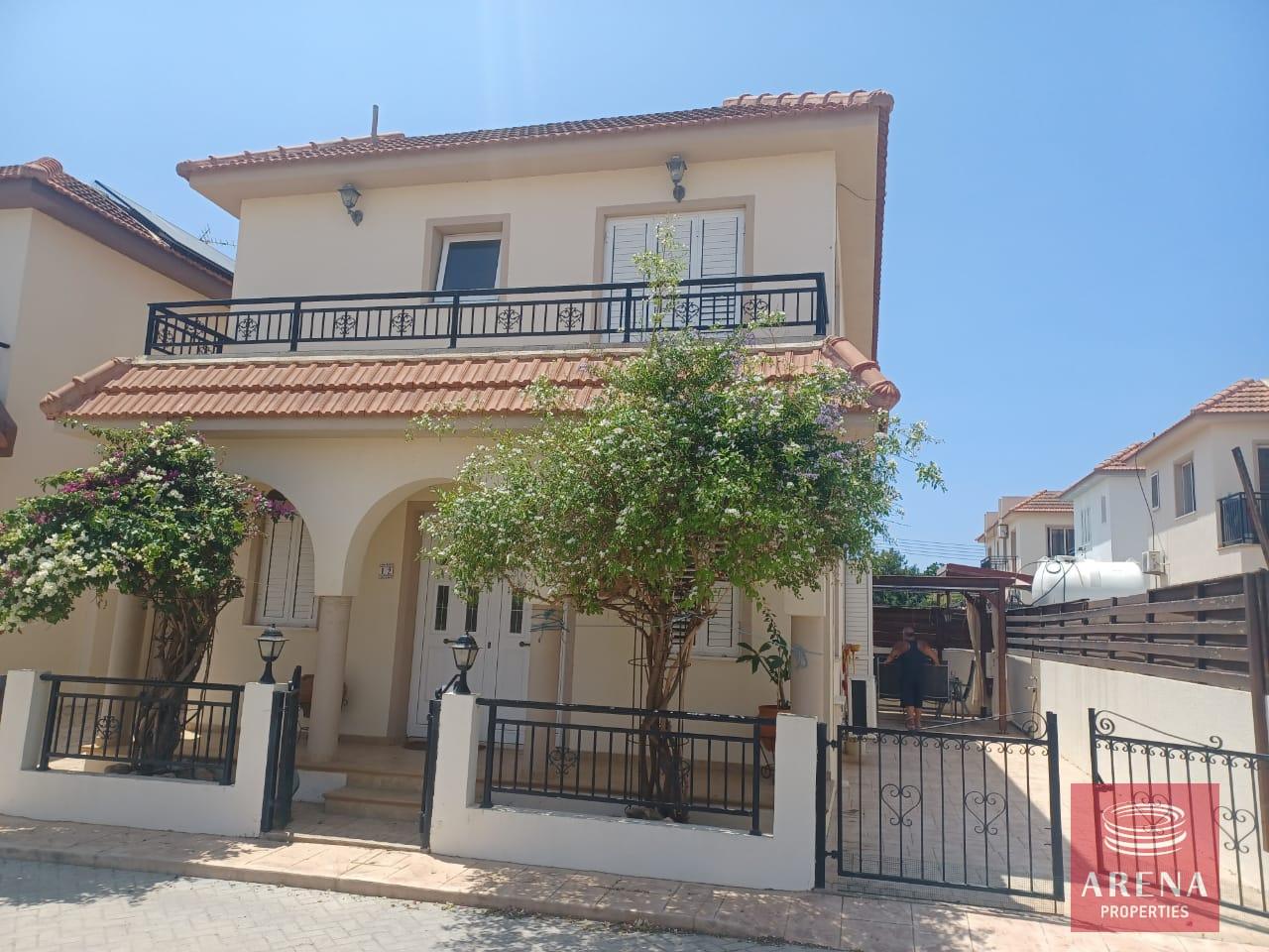 2-3-BED-VILLA-IN-AVGOROU-7036