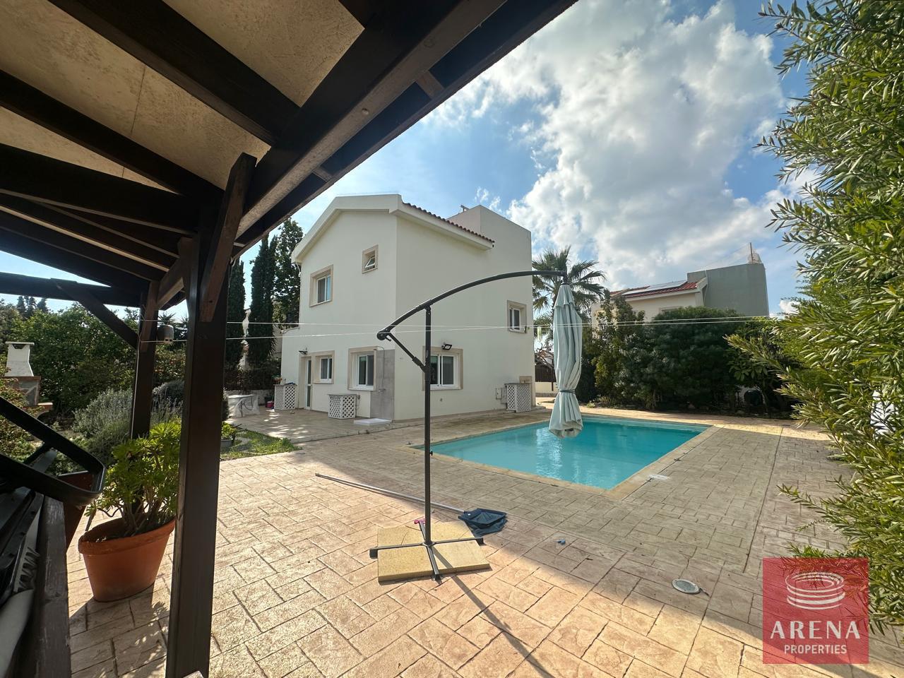 2-3-BED-VILLA-IN-AYIA-THEKLA-9168