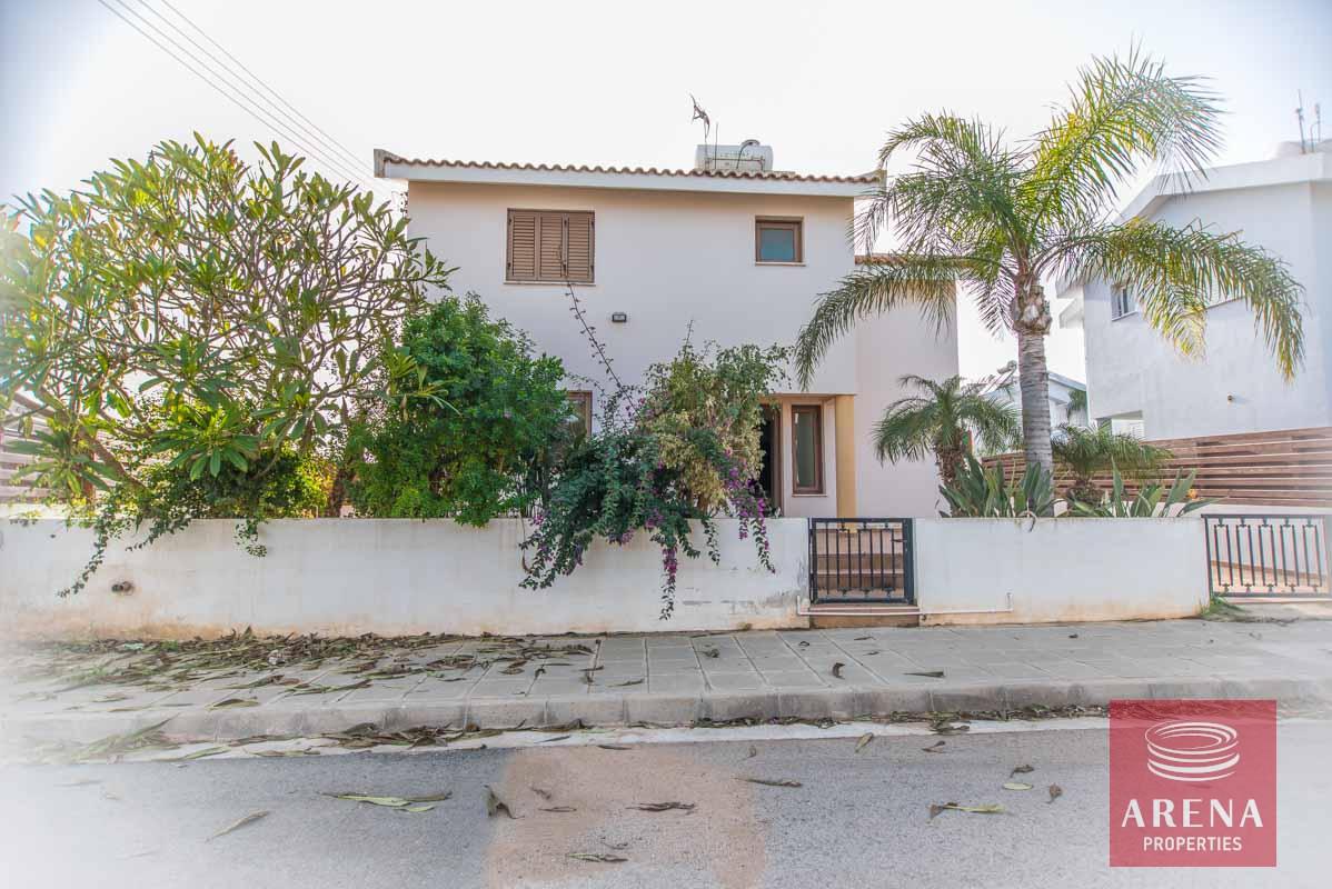 2-3-bed-villa-for-sale-in-ayia-triada