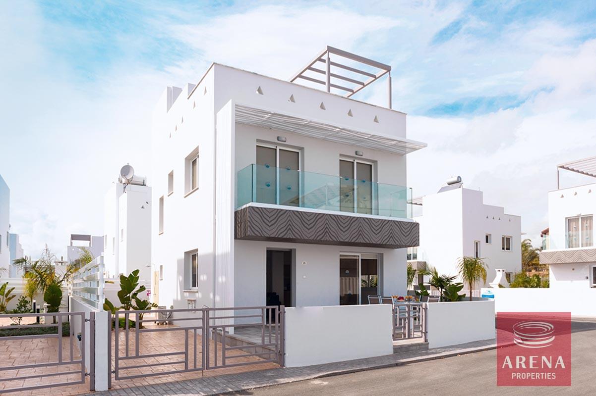 2-3-bed-villa-in-Ayia-nAPA-6904