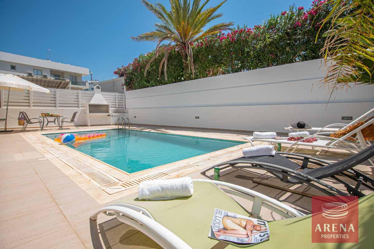 2-3-bed-villa-in-pernera-1684-1