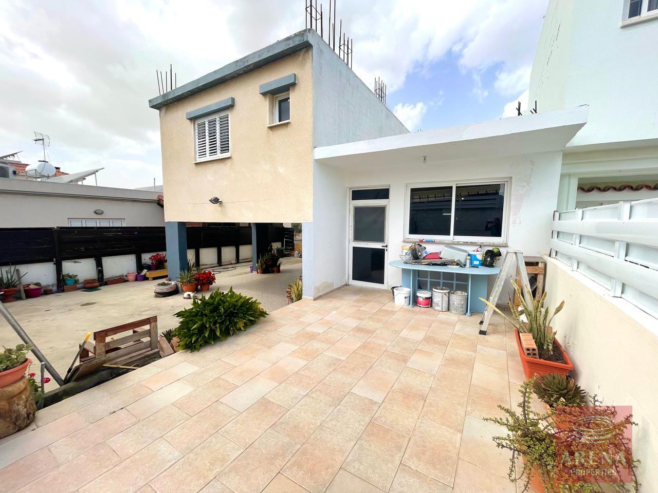 2-4-BED-VILLA-ARADIPPOU-9443