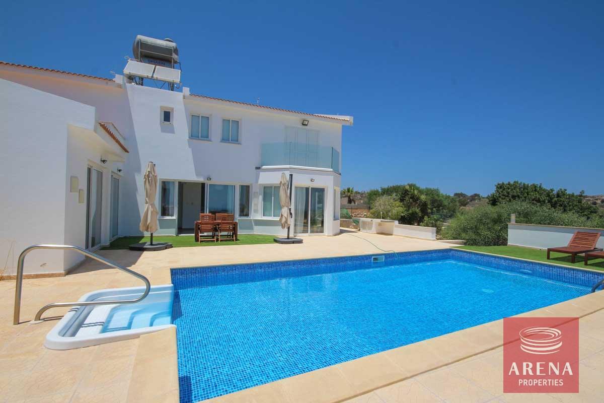 2-4-BED-VILLA-FOR-SALE-IN-CAPE-GRECO-6484