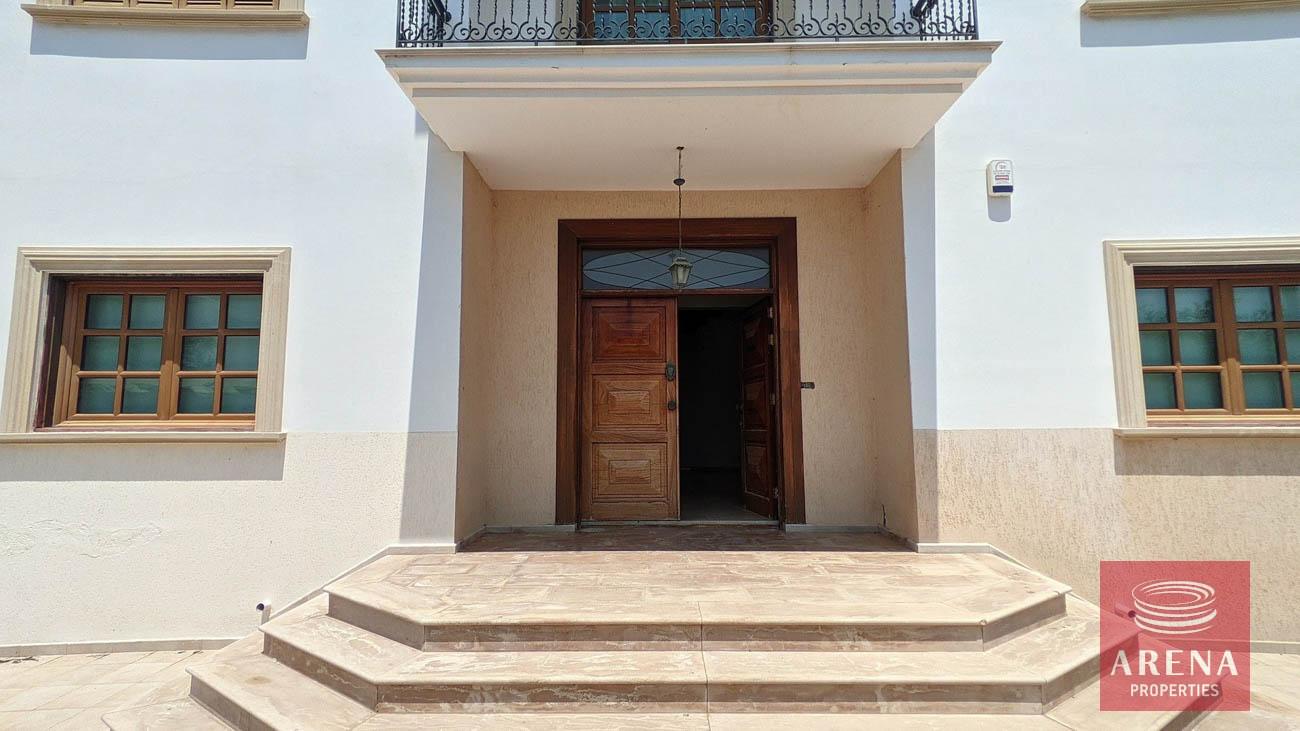 2-4-BED-VILLA-IN-OROKLINI-7481