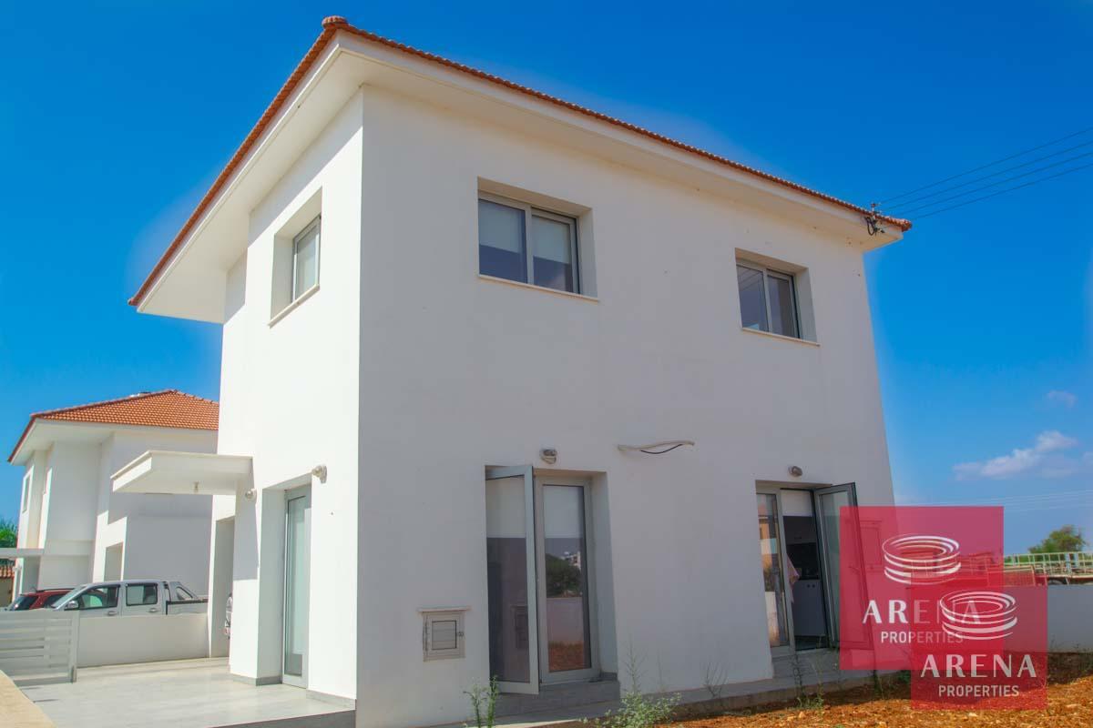 2-4-Bed-villa-in-Sotira-5774-1