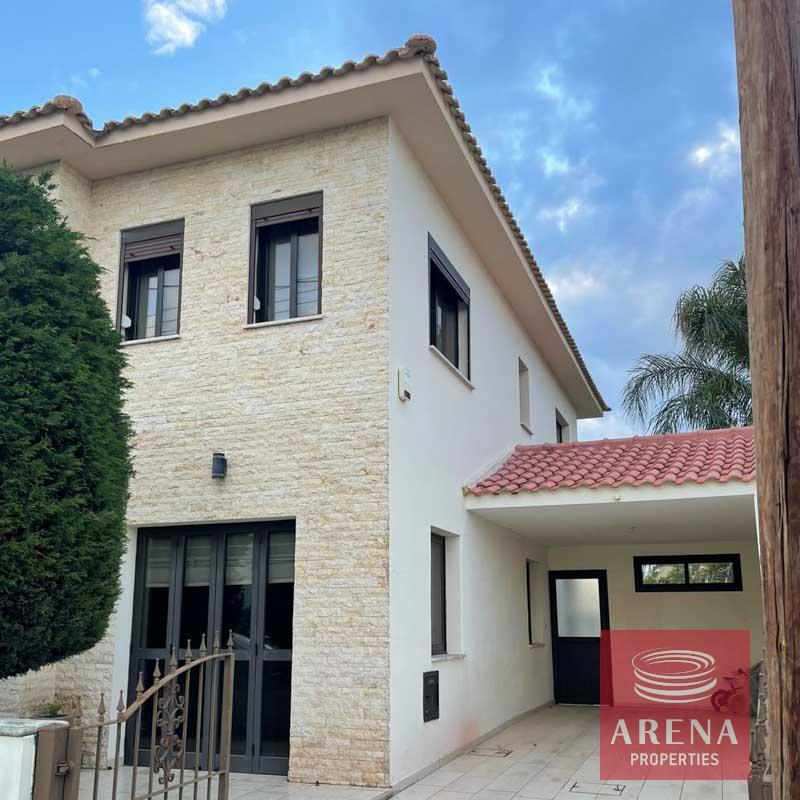 2-4-bed-link-det-villa-in-Livadia-6378