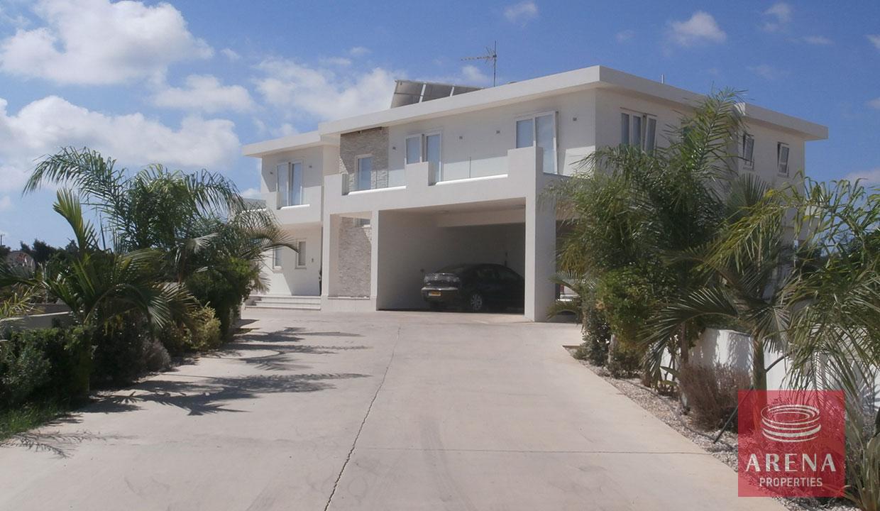 2-5-BED-VILLA-IN-PROTARAS-FOR-SALE-6485