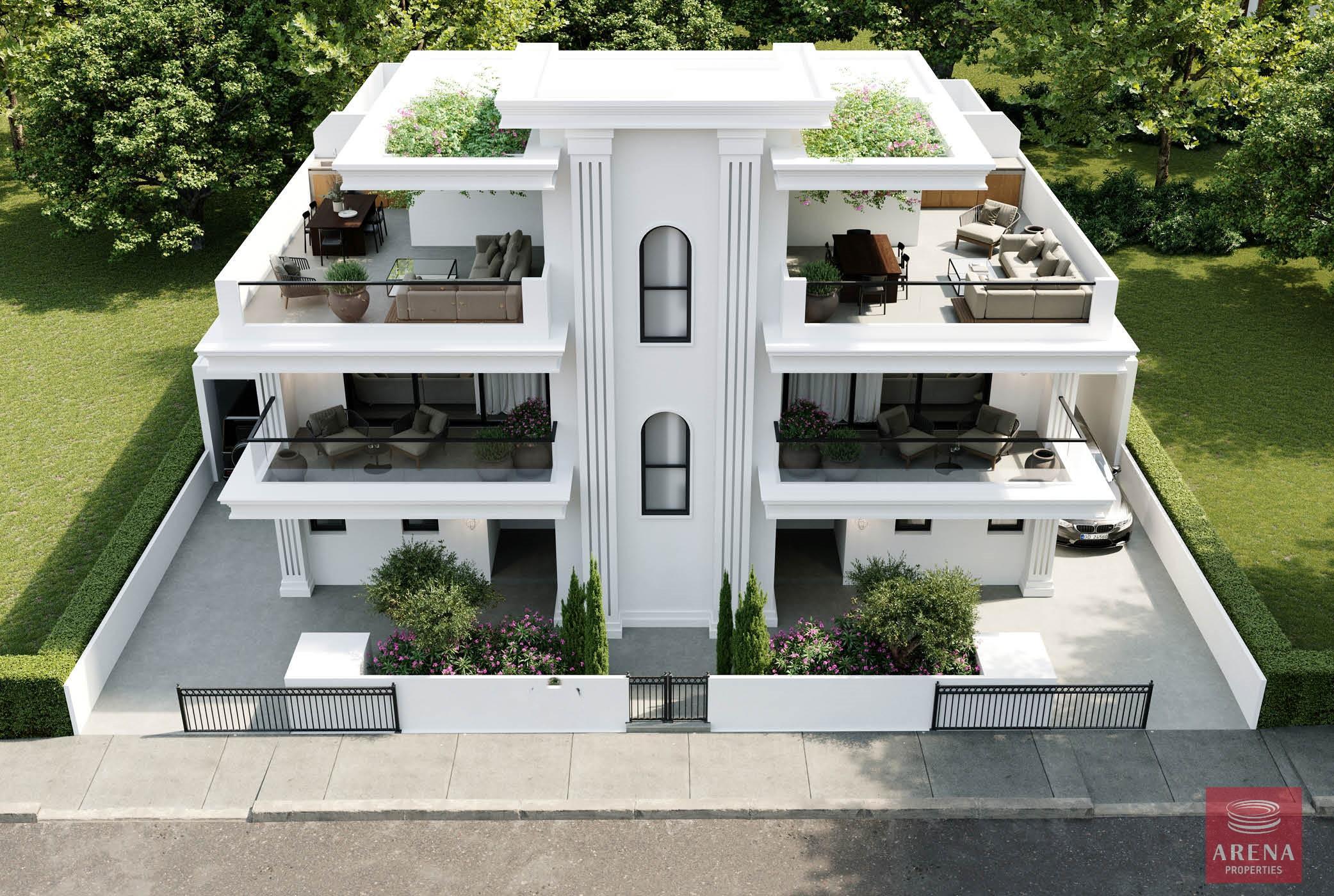 2-APTS-IN-FANEROMENI-7829-7