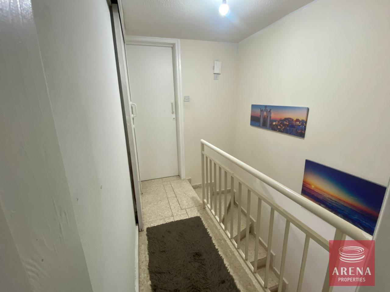 2-BED-HOUSE-IN-PERVOLIA-8986