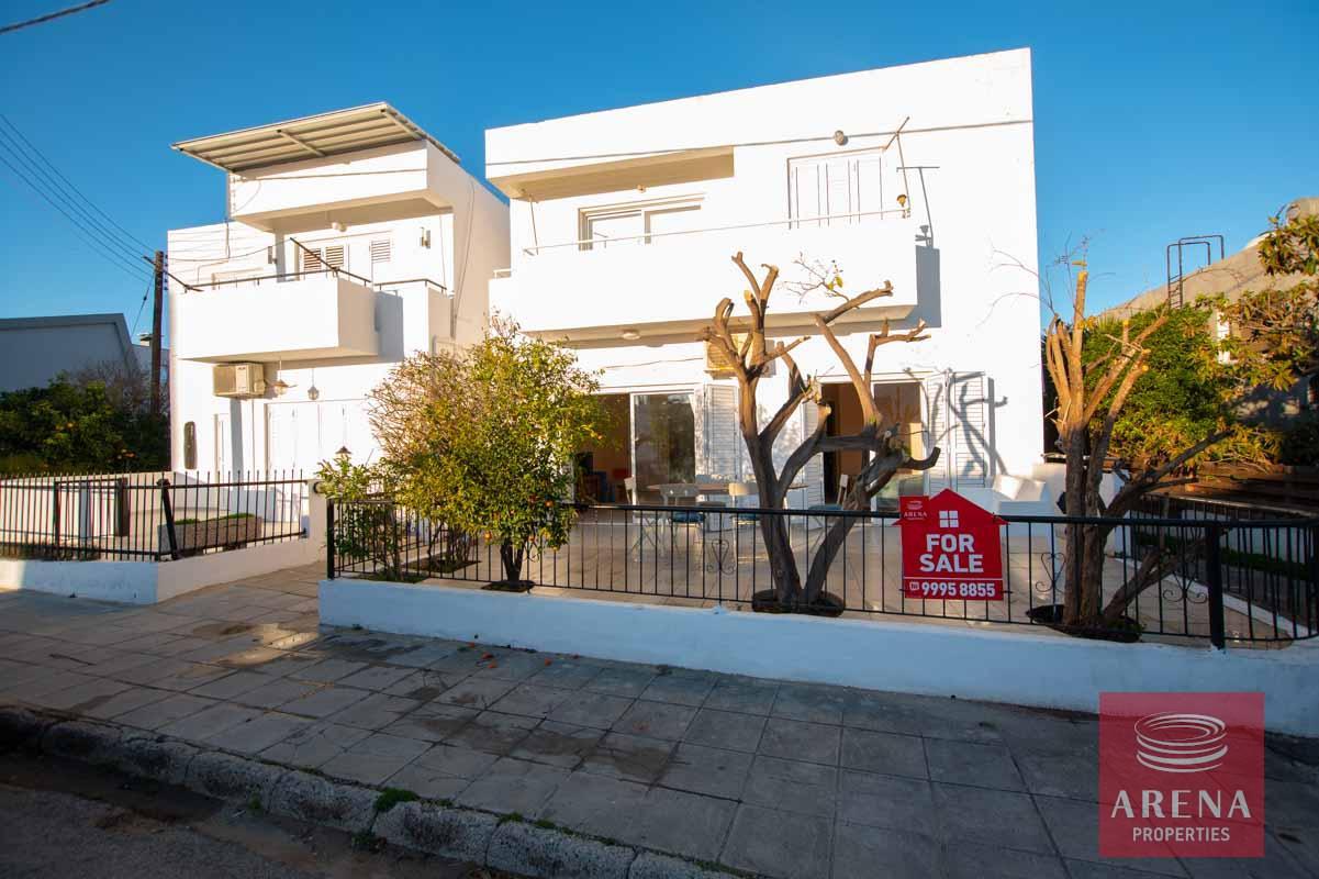 2-Ground-floor-flat-Paralimni-5940-1