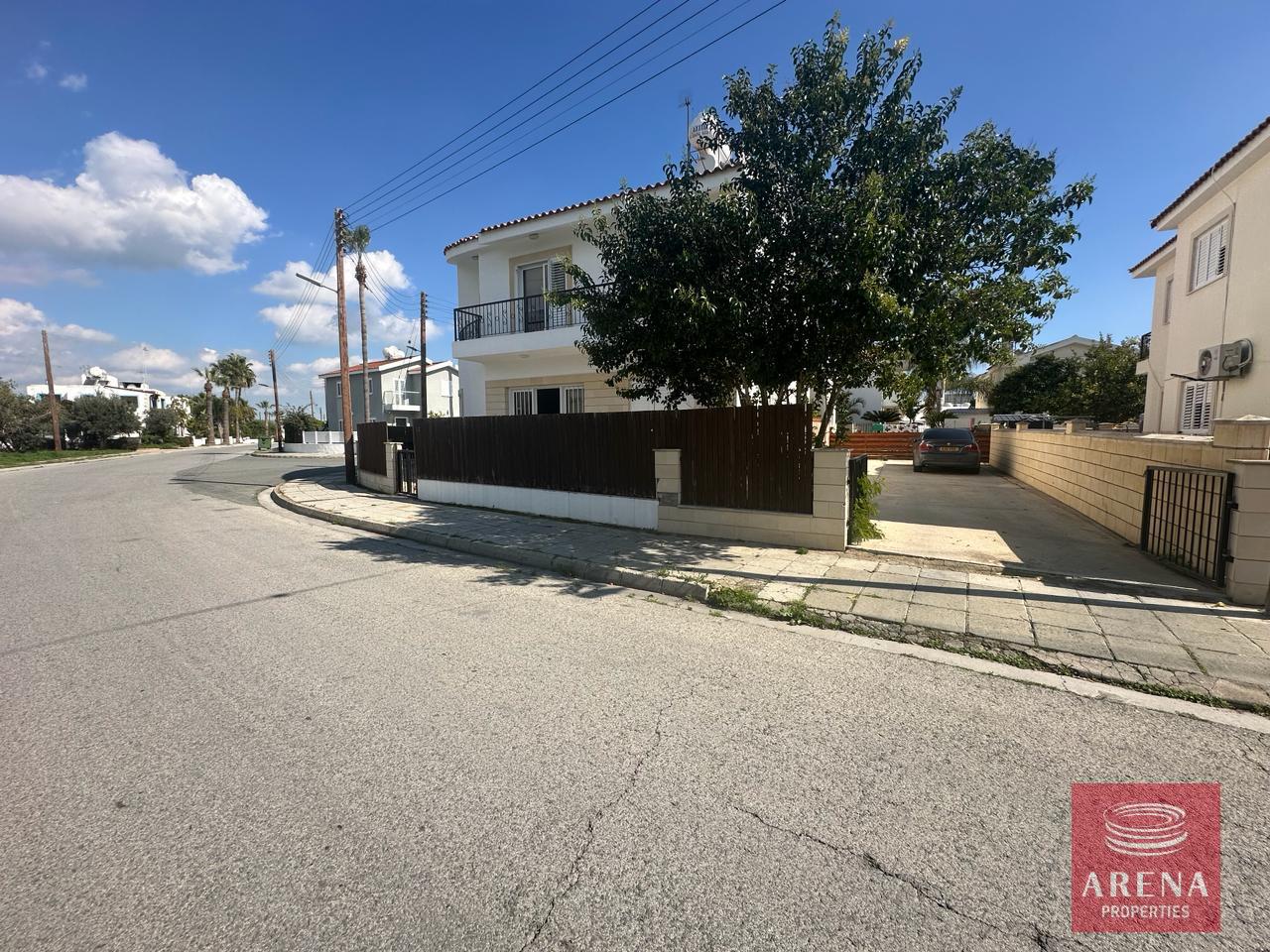 2-HOUSE-FOR0RENT-IN-DEKELIA-7903-1
