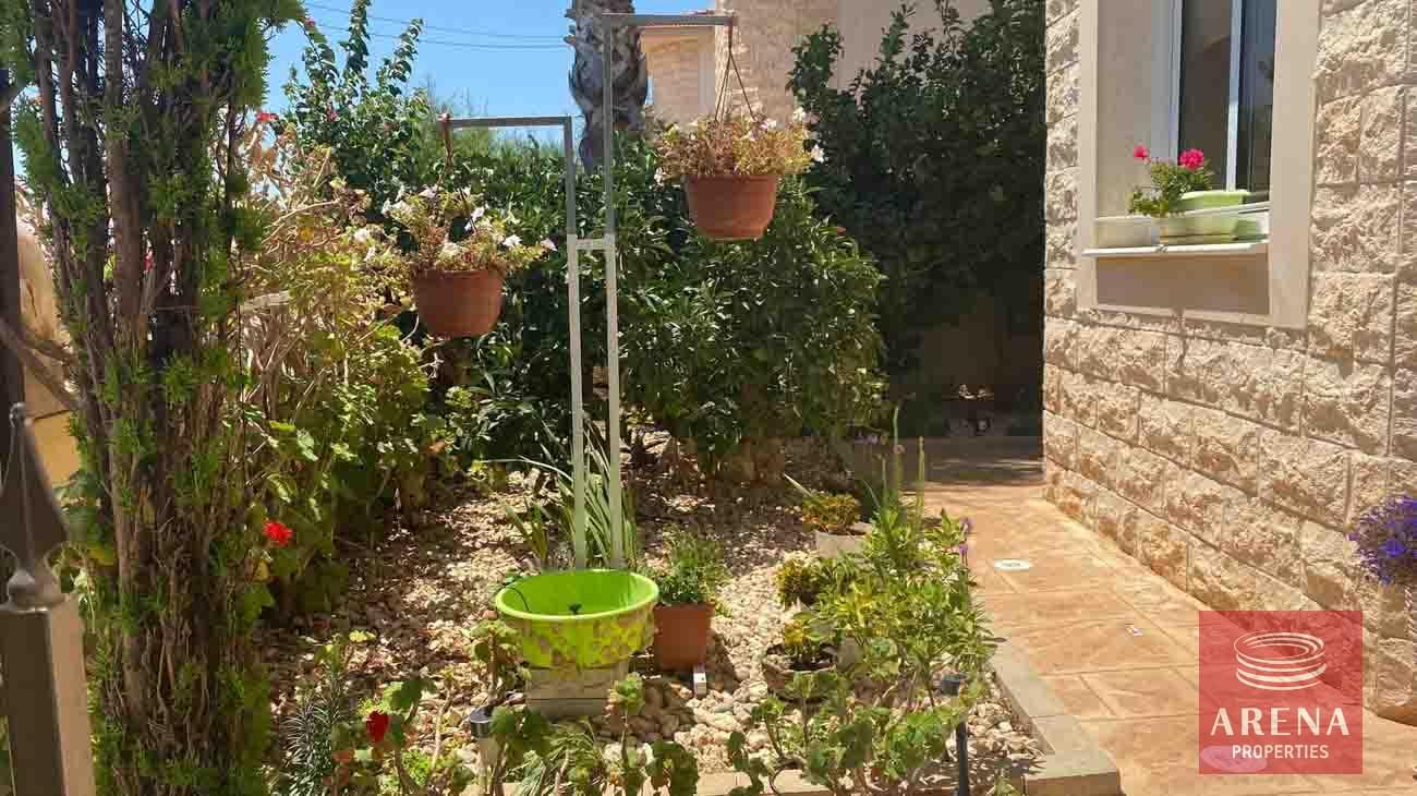 2-House-in-Liopetri-6225