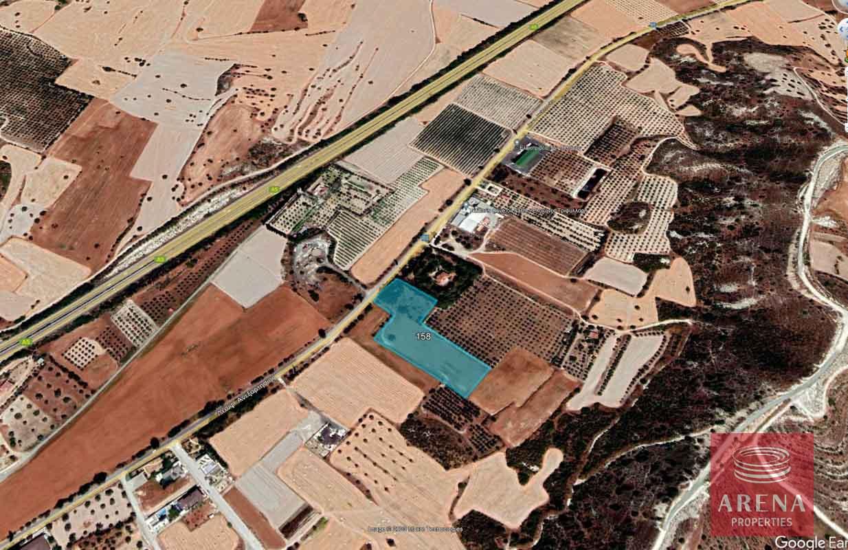 2-LAND-IN-ALETHRIKO-6796-1