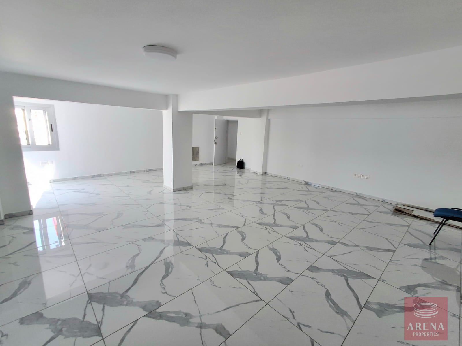 2-OFFICE-FOR-RENT-9354-3