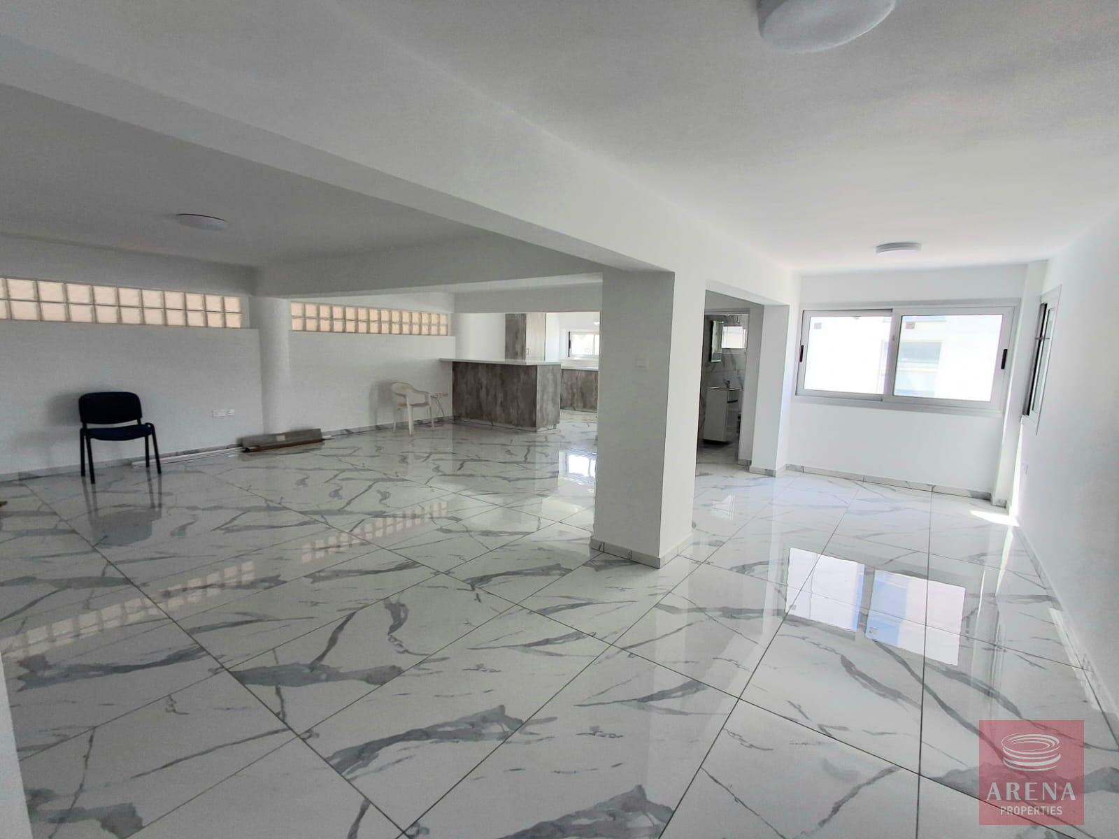 2-OFFICE-FOR-RENT-9354-7