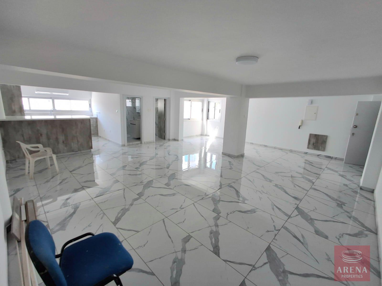 2-OFFICE-FOR-RENT-9354-9