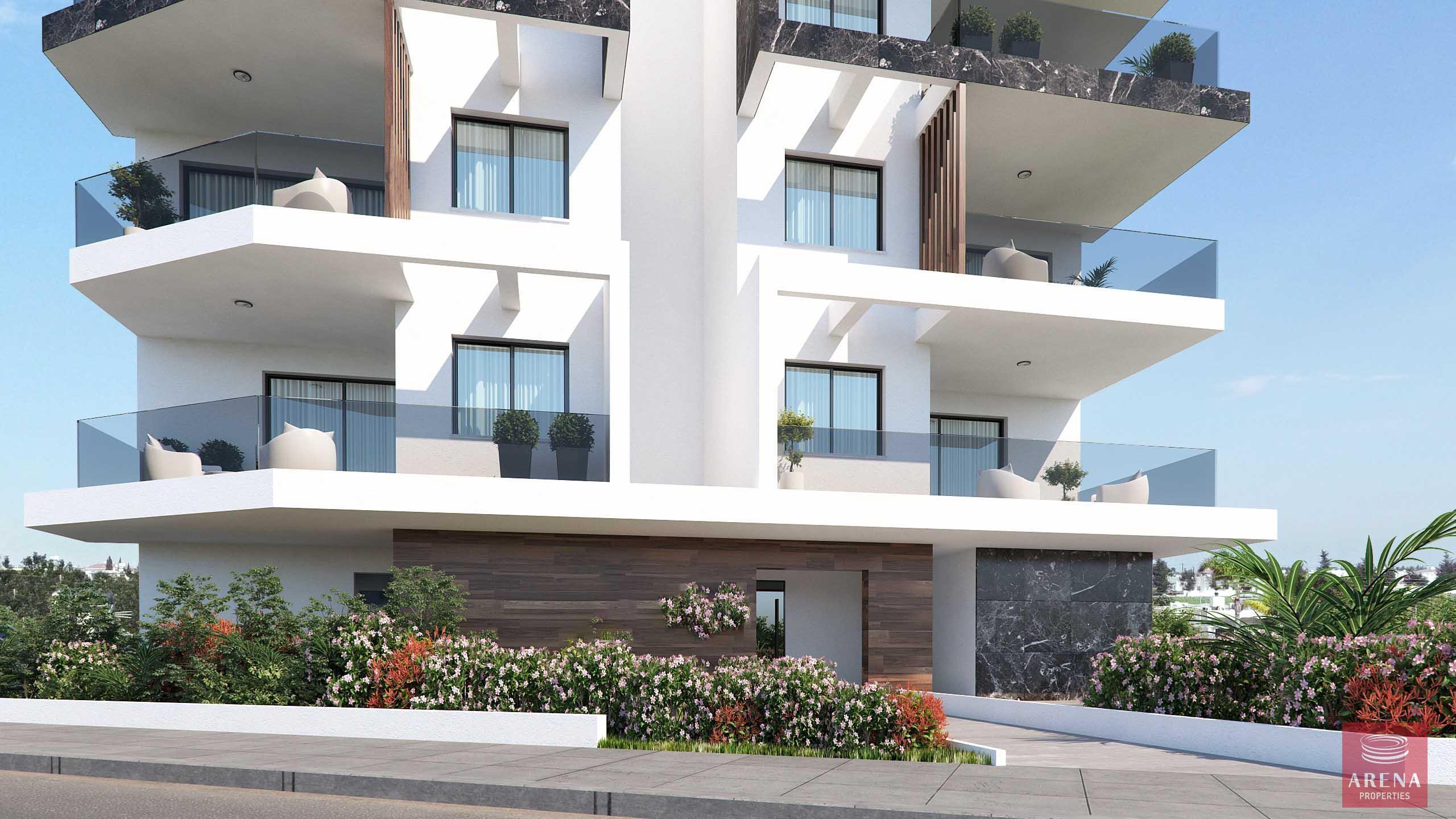 2-RESIDENTIAL-BUILDING-IN-LIVADIA-6532