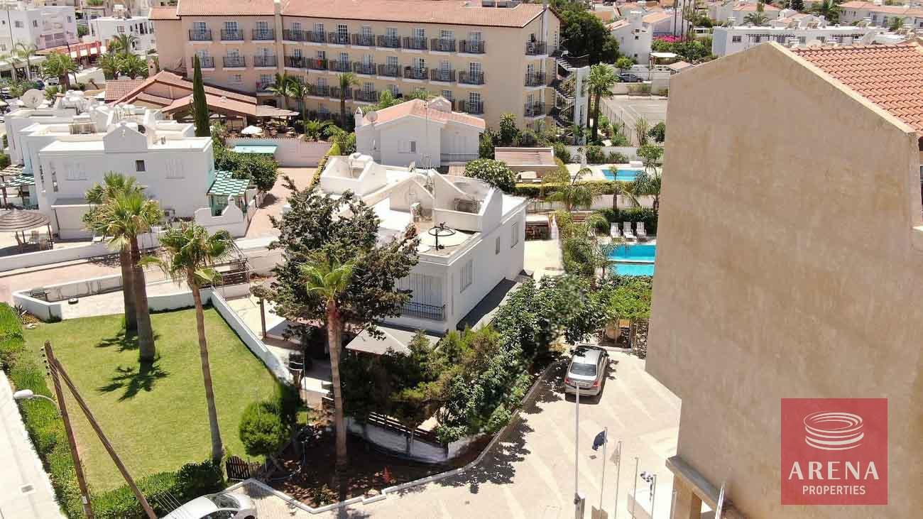 2-TOWNHOUSE-IN-PERNERA-8398