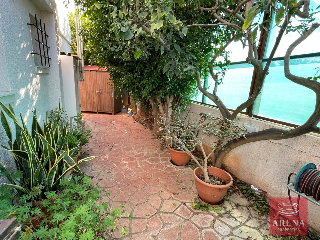 2-VILLA-IN-CAPE-GRECO-9122-12