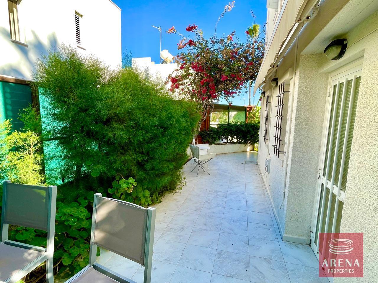 2-VILLA-IN-CAPE-GRECO-9122-13