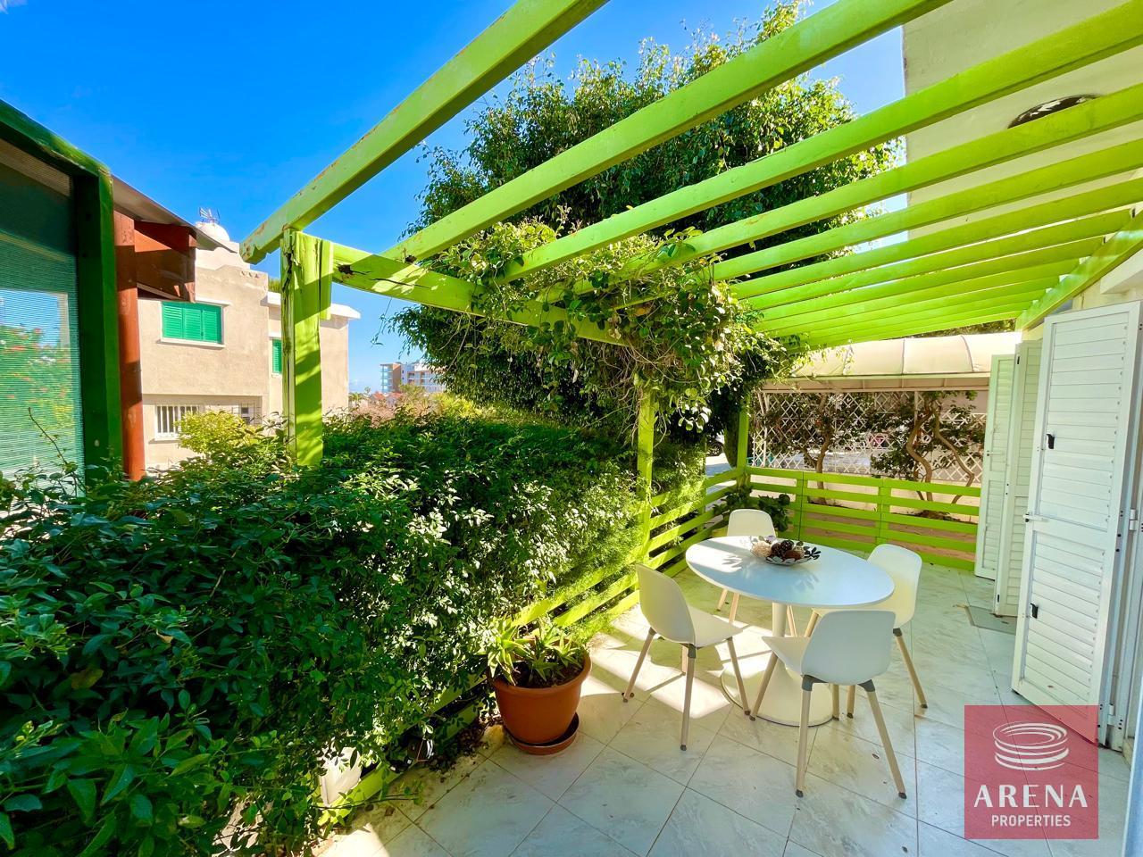 2-VILLA-IN-CAPE-GRECO-9122-17
