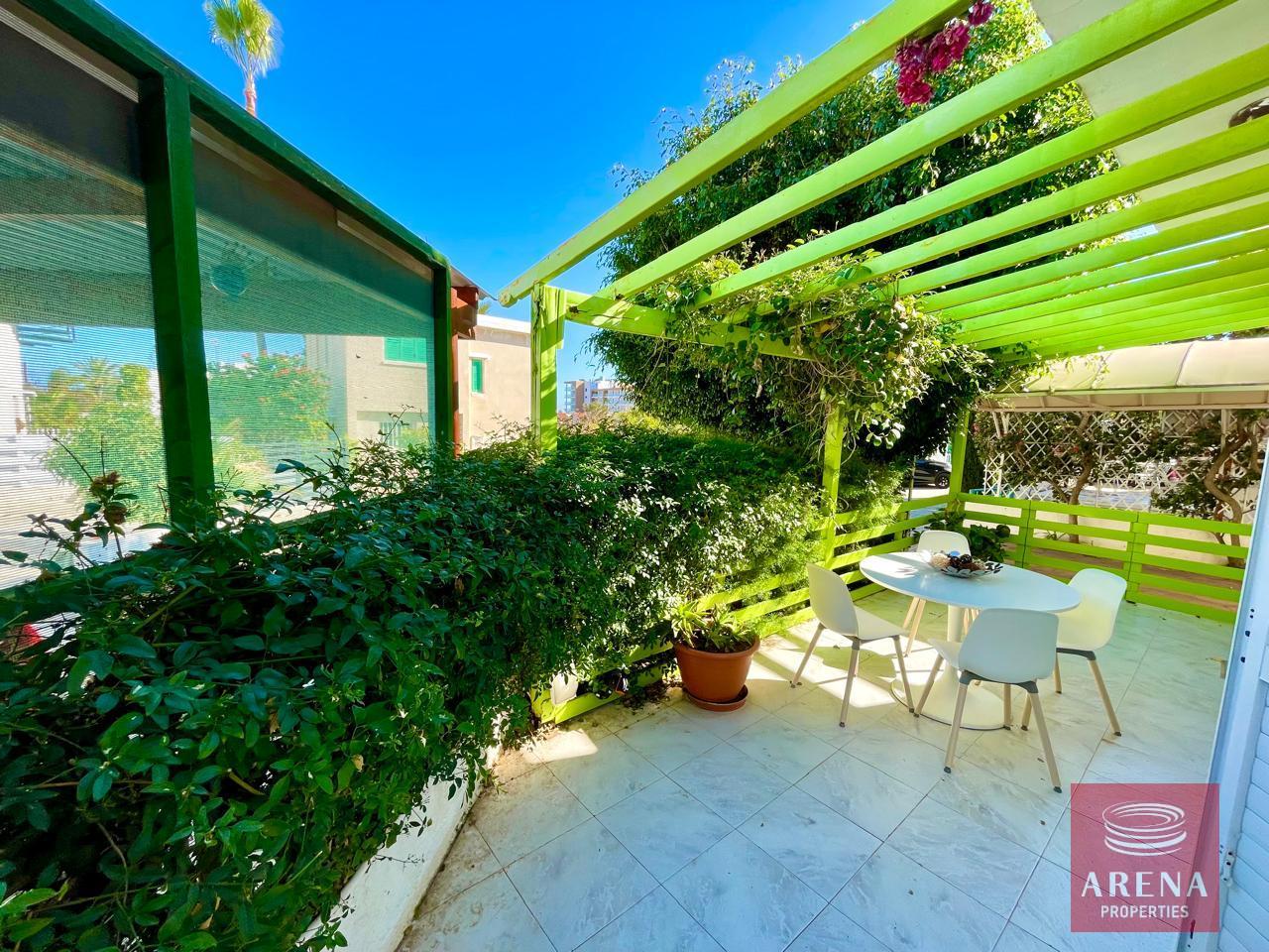 2-VILLA-IN-CAPE-GRECO-9122-18