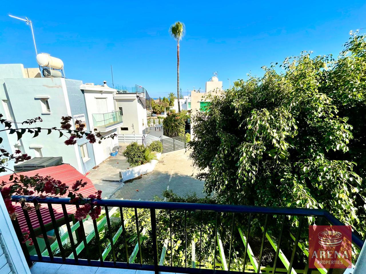 2-VILLA-IN-CAPE-GRECO-9122-29