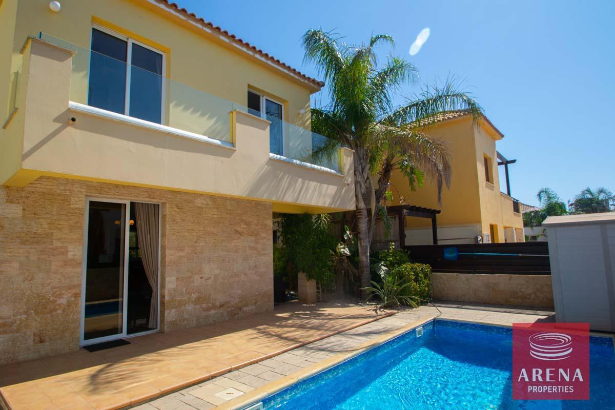 2-Villa-in-Ayia-Thekla-5418-1