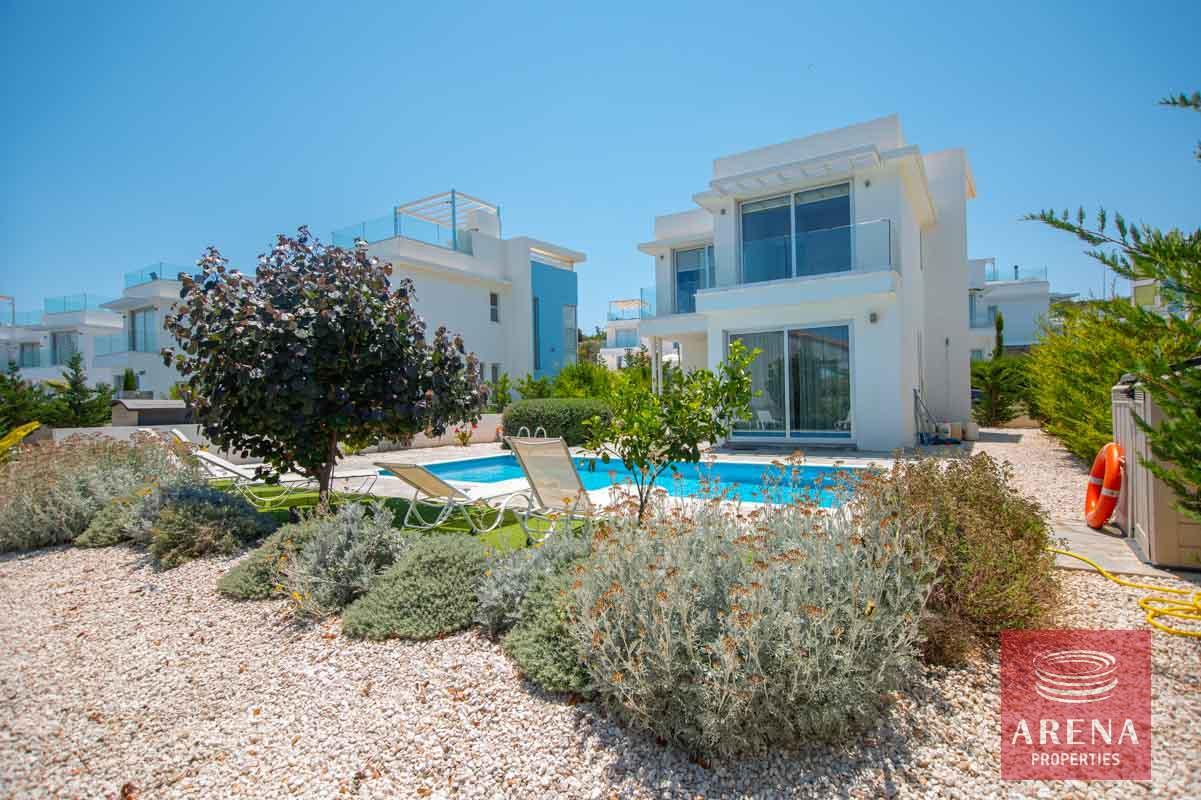 2-Villa-in-Protaras-5267