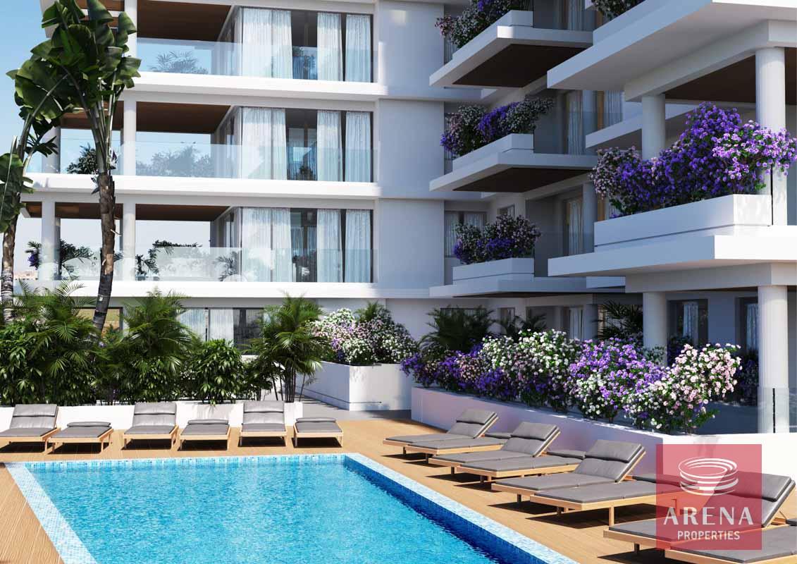 2-apt-makenzie-556-7