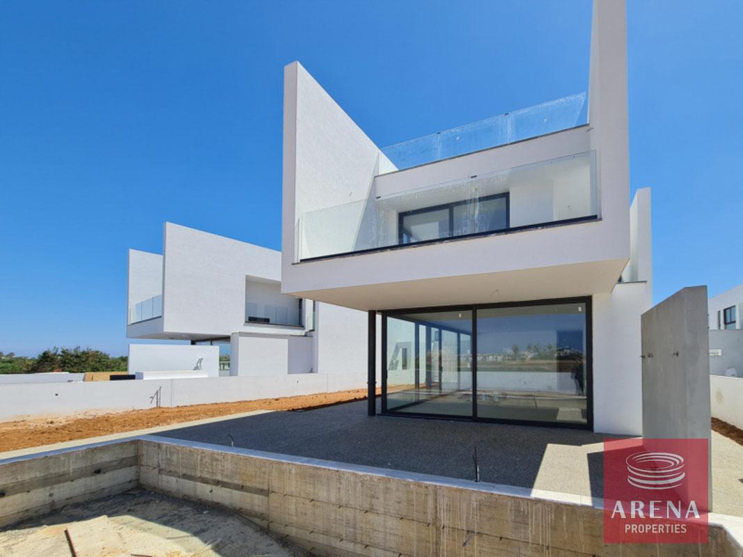 2-property-for-sale-in-cyprus-pernera-4299-1