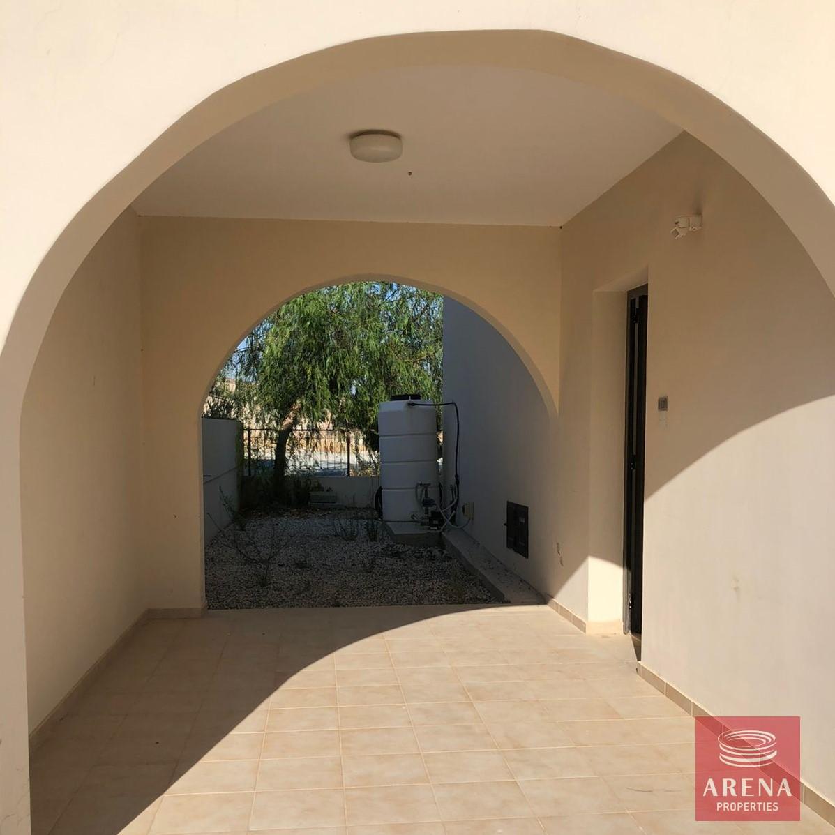 2-townhouse-in-Alaminos-6066-1