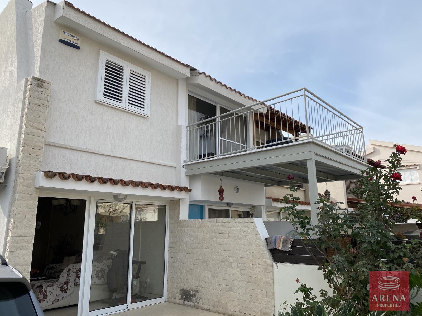 2-townhouse-livadia-5505